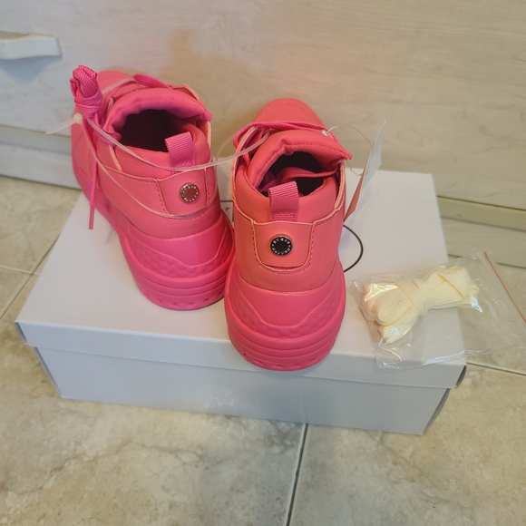 Steve Madden Shoes Steve Madden Neon Pink Sneakers Poshmark